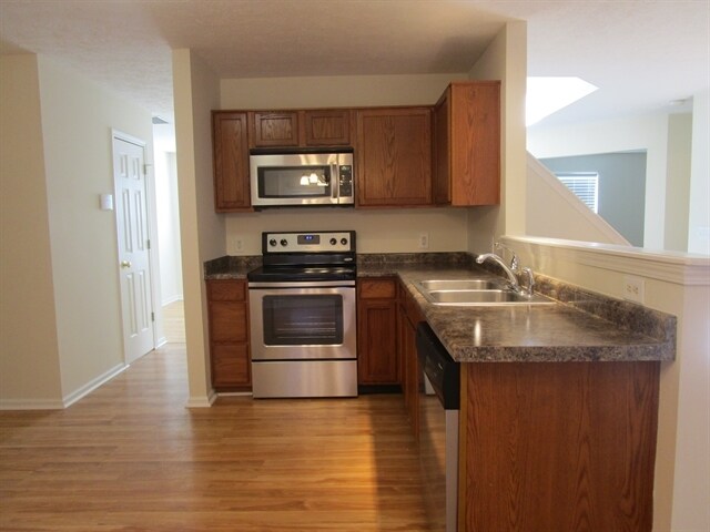 Building Photo - 5964 Keensburg Dr