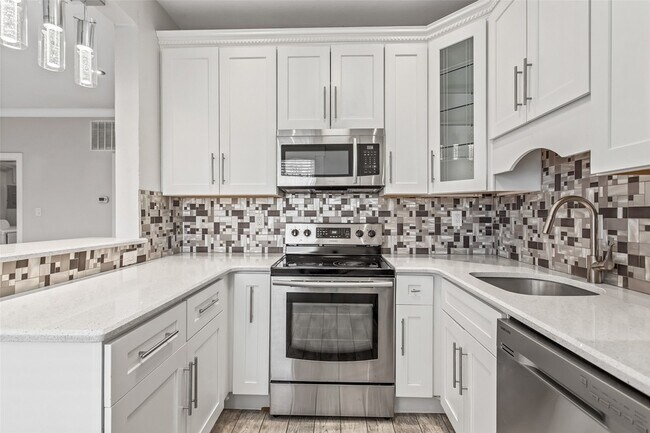 Building Photo - 4719 Junius St
