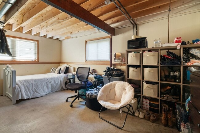 Building Photo - 507 Bayfield Dr