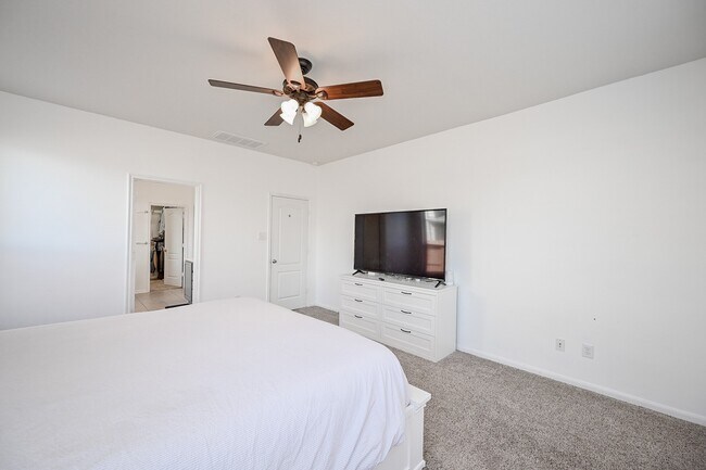 Building Photo - 28610 Cranford Sage Ln