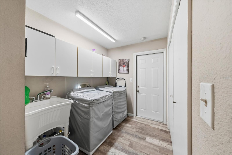 Building Photo - 2507 Bluegrass St