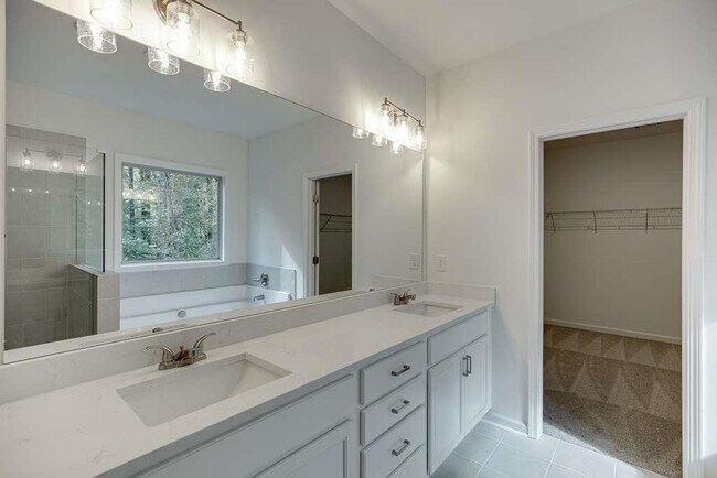 Building Photo - 230 Blue Dragon Dr