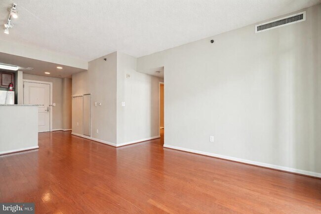 Building Photo - 11700 Old Georgetown Rd