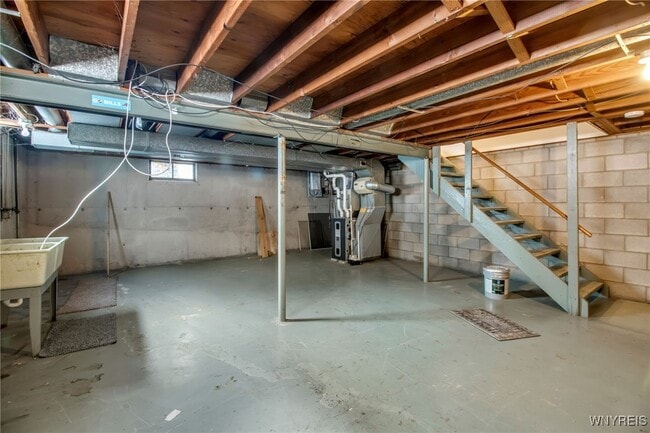 Building Photo - 201 Marrano Pkwy