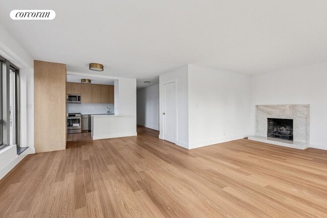 Building Photo - 501 E 87th St