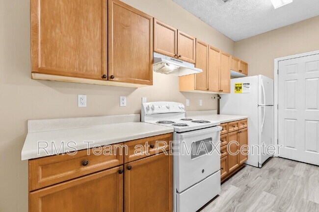 Building Photo - 4932 Vireo Dr