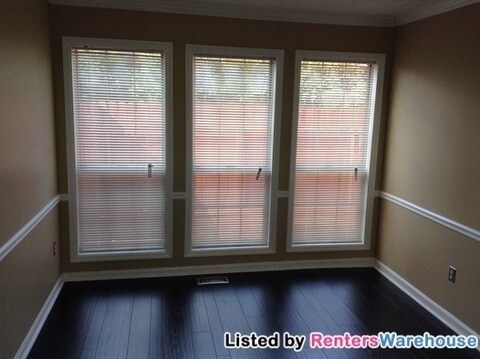 Building Photo - 1633 Oak Chase Ct