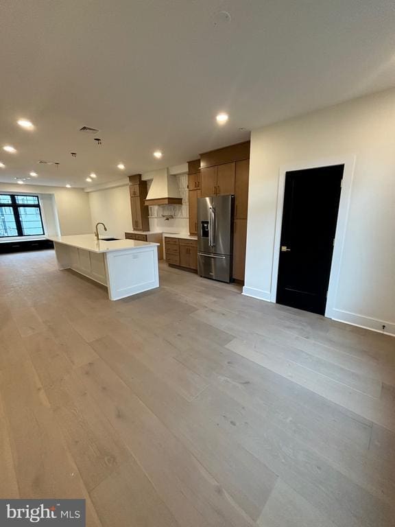 Building Photo - 7519R Ridge Ave