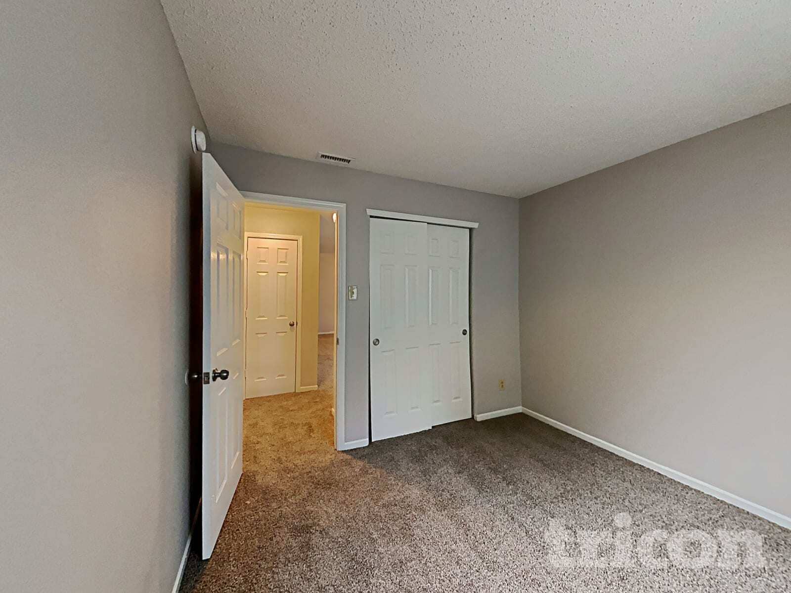 Building Photo - 773 Fern St