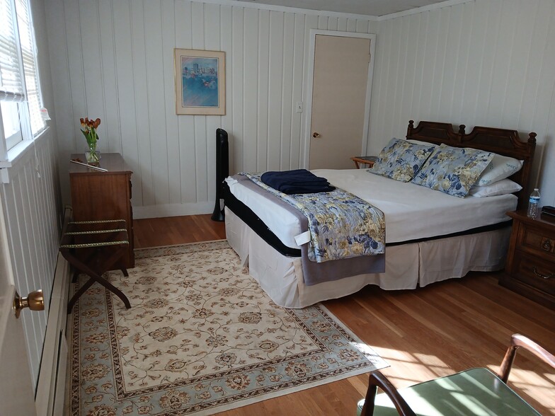 Building Photo - 3450 Doncaster Rd