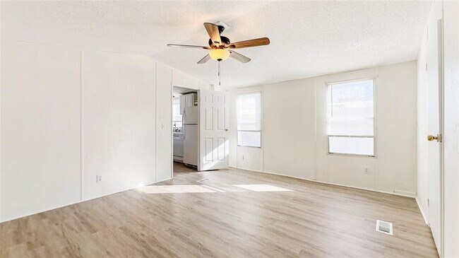 Building Photo - 1202 US-190