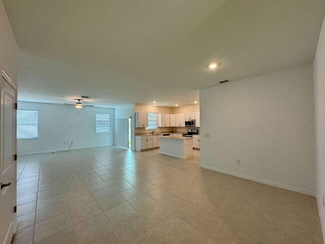 Building Photo - 10347 Honey Hammock Wy