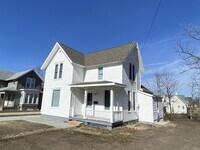 Building Photo - 540 8th Ave