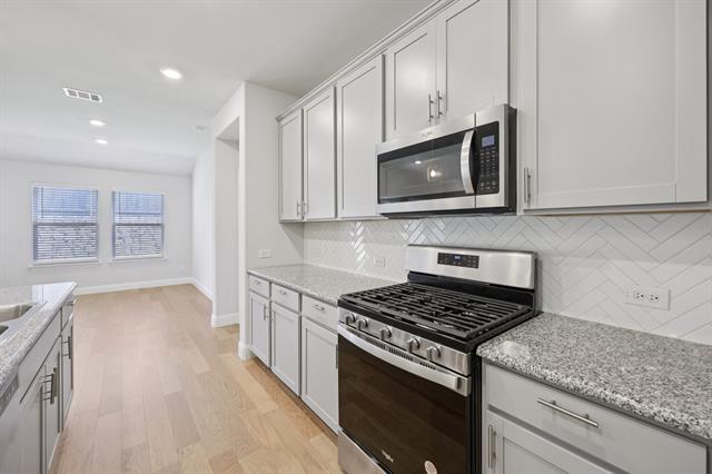 Building Photo - 1224 Johnson Dr