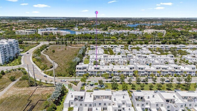 Building Photo - 6308 NW 104th Path