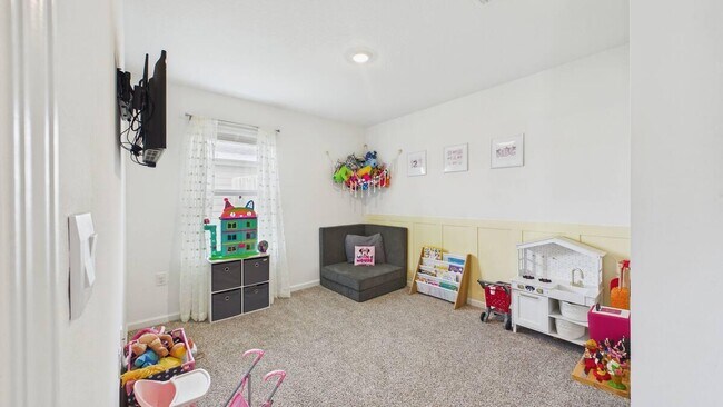 Building Photo - 235 Gray Owl Dr