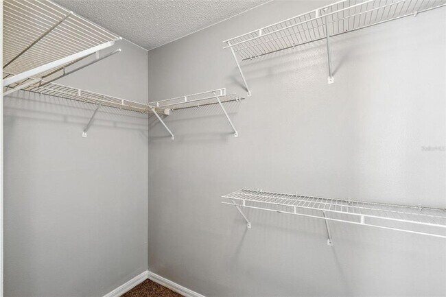 Building Photo - 5235 Florida Holly Dr