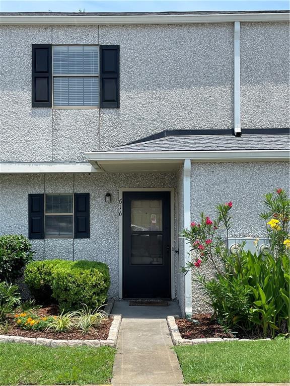 Building Photo - 616 Brockinton Point