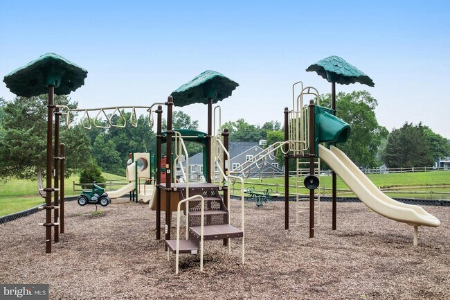 Building Photo - 13659 Orchard Dr