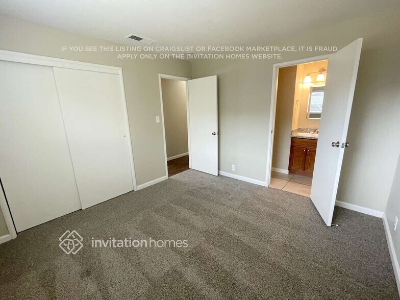 Building Photo - 231 N West St