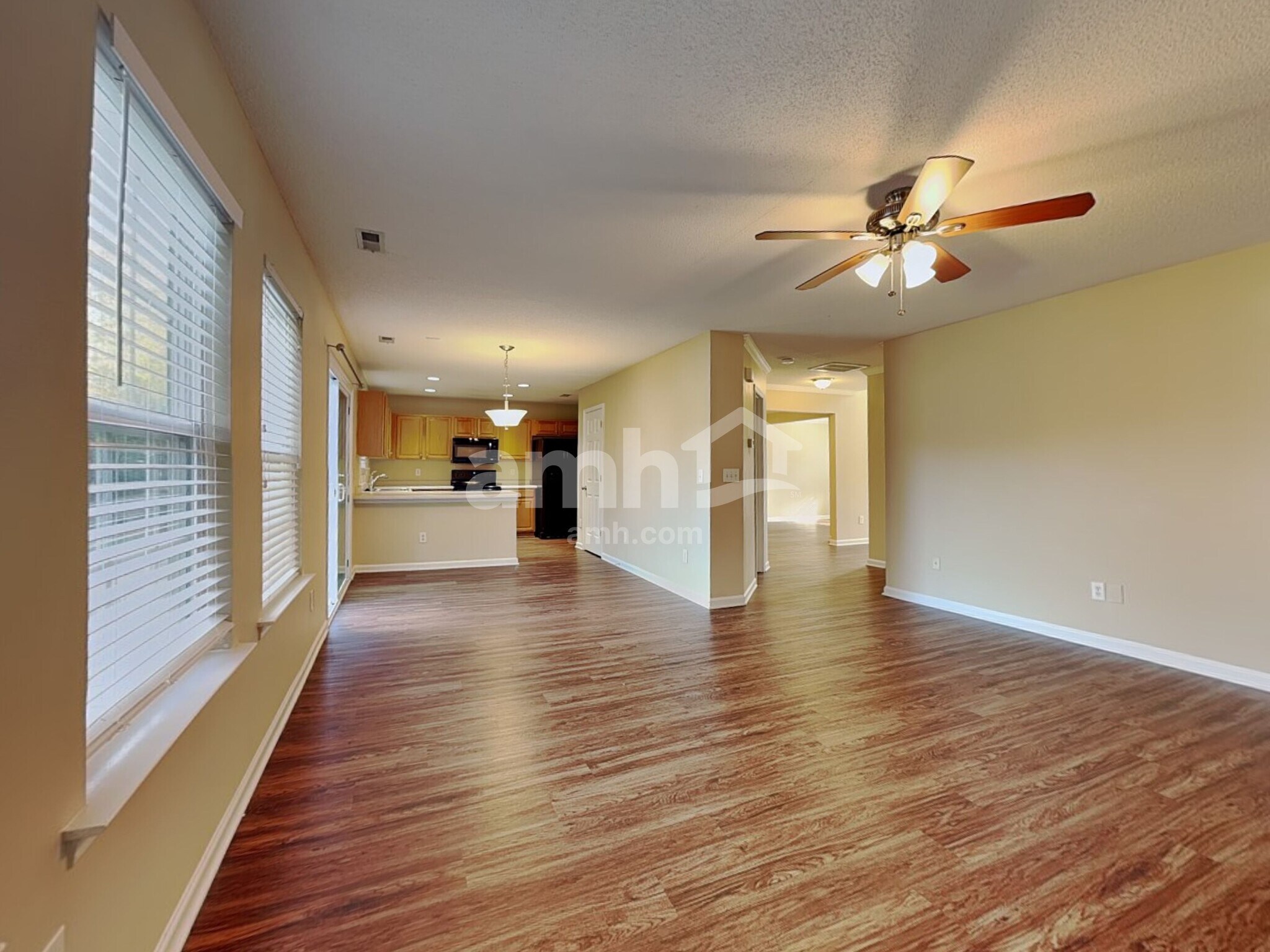 Building Photo - 4928 Alenja Ln