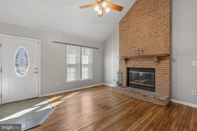 Building Photo - 3184 Ebbtide Dr