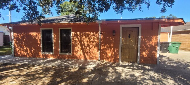 Building Photo - 7306 Moline St