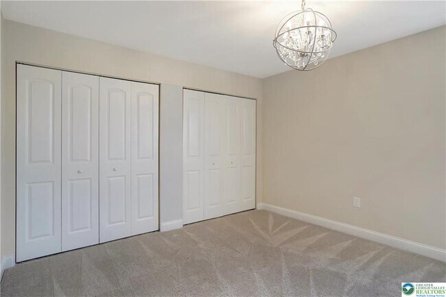 Building Photo - 202 McNair Cir