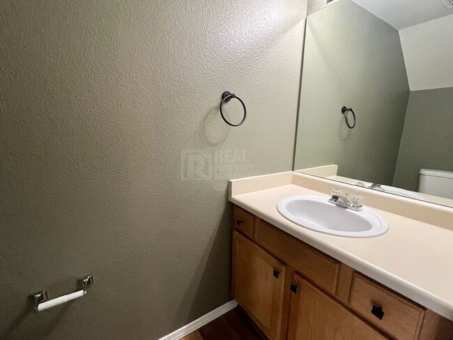 Building Photo - 2645 Bannister Ct