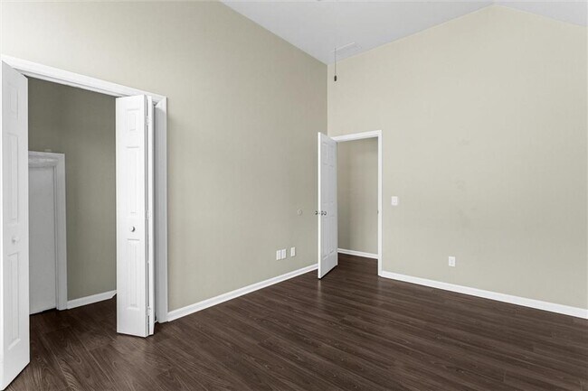 Building Photo - 11395 Brookhollow Trail