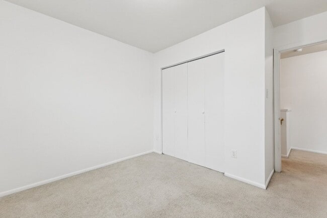 Building Photo - 9520 Mooregate Ct