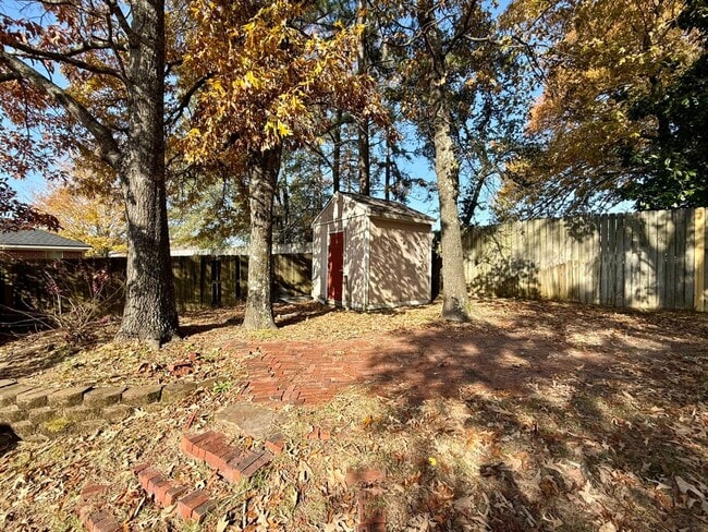 Building Photo - Stunning 4 Bedroom in Tyler! Available in WISD! Almost Ready!