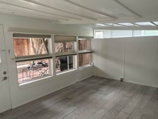 Building Photo - Studio By the Beach