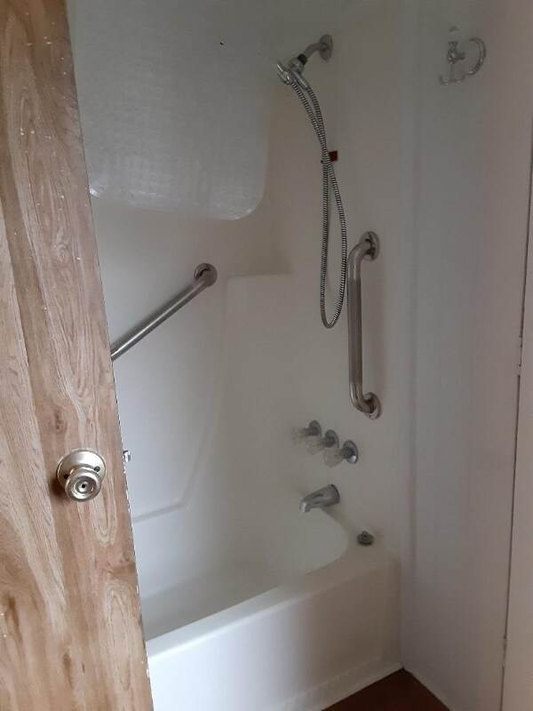 Building Photo - 4433 White River Dr