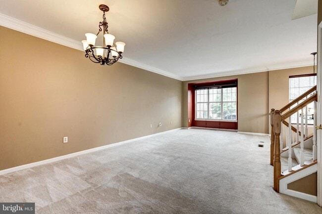 Building Photo - 6352 Dakine Cir