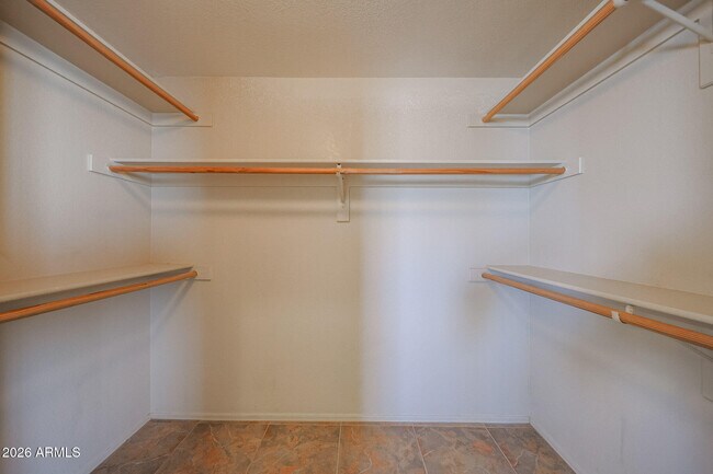 Building Photo - 12759 N 86th Dr