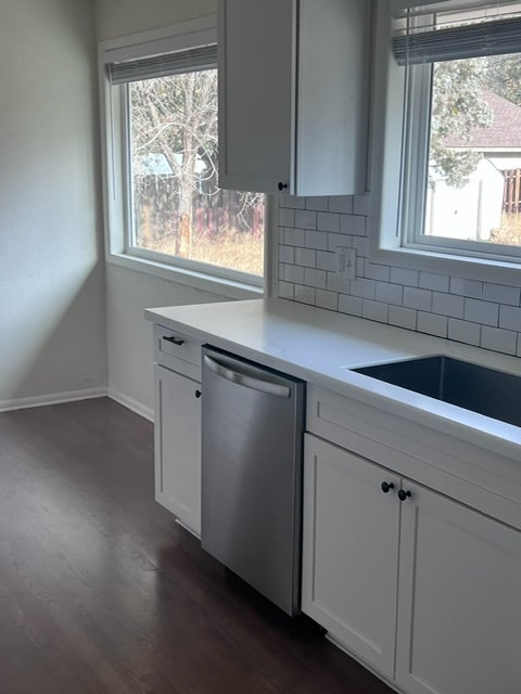 Building Photo - 600 NE 12th St