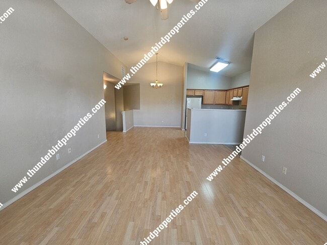 Building Photo - Gated Community available NOW!