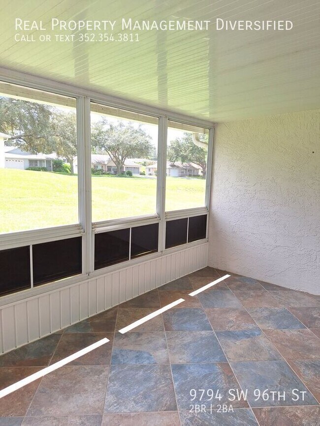 Building Photo - 9794 SW 96th St