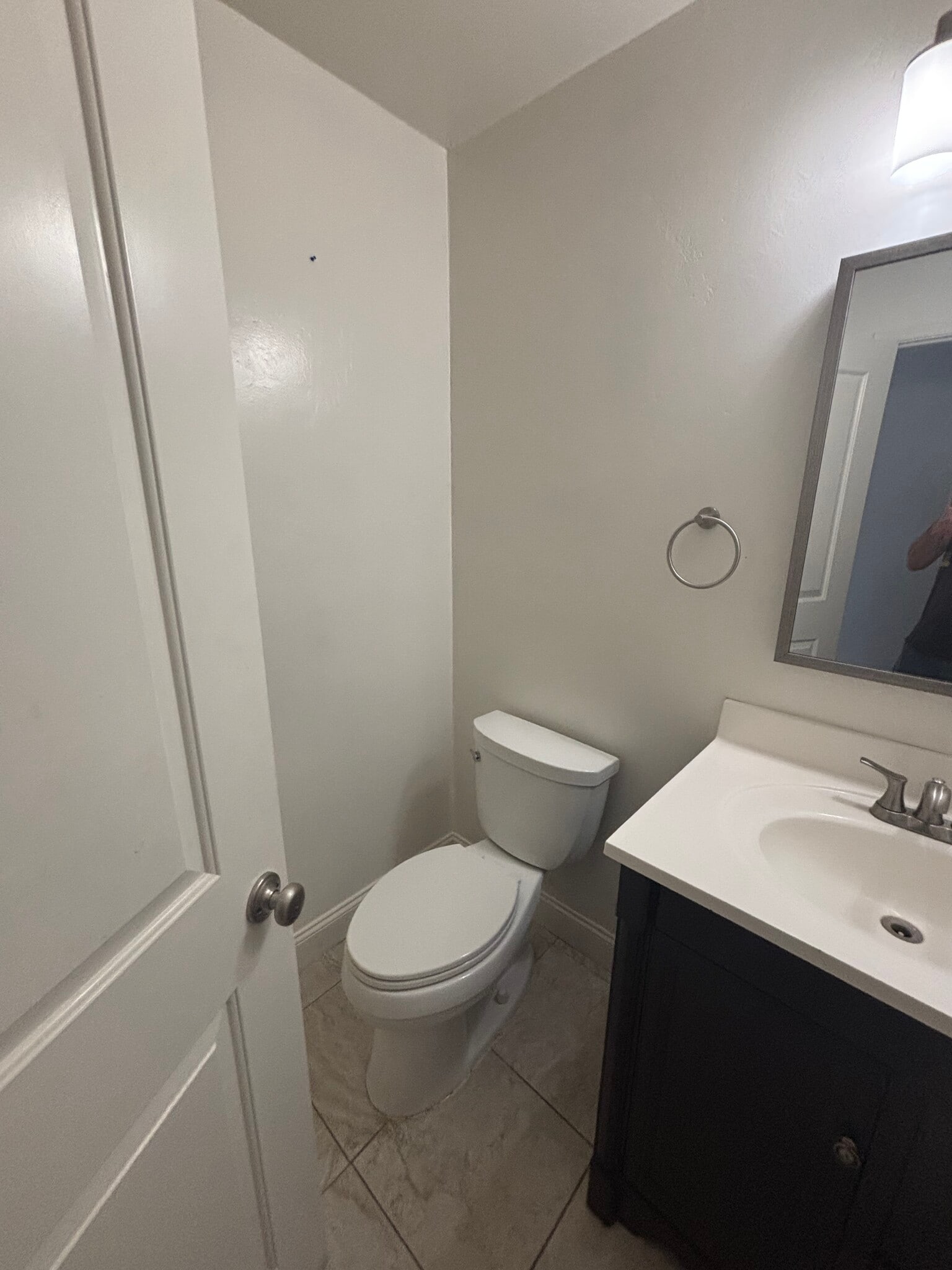 Building Photo - 5275 Reservoir Dr