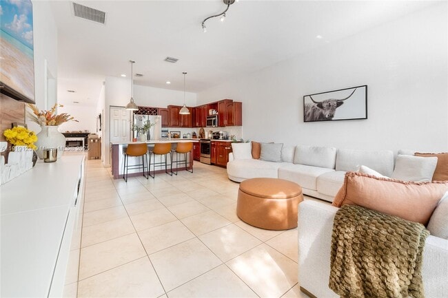 Building Photo - 3550 W 86th Terrace