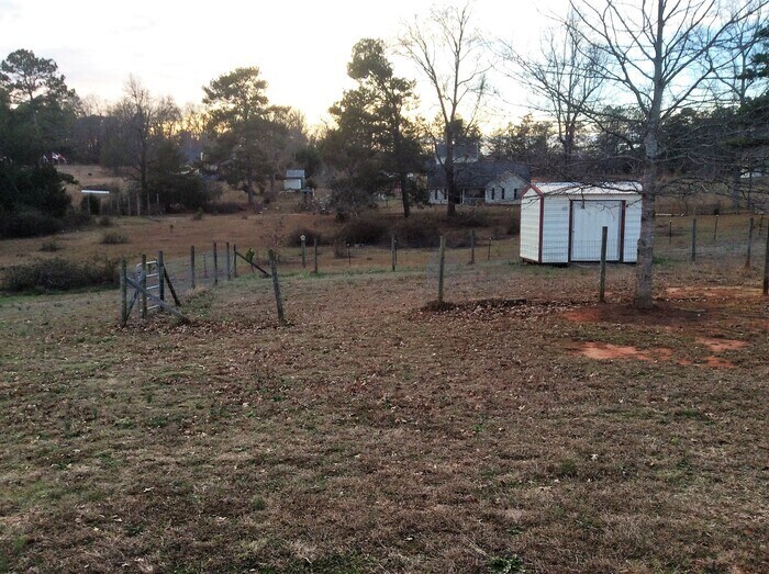Building Photo - 2266 Stroud Rd