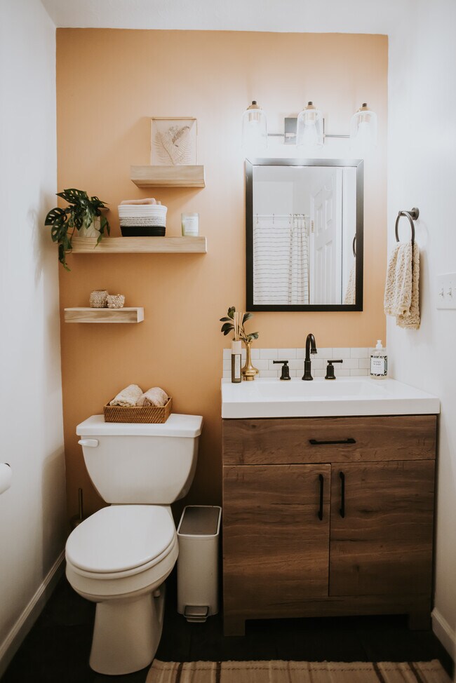 Building Photo - 10804 Trojan Hill Dr