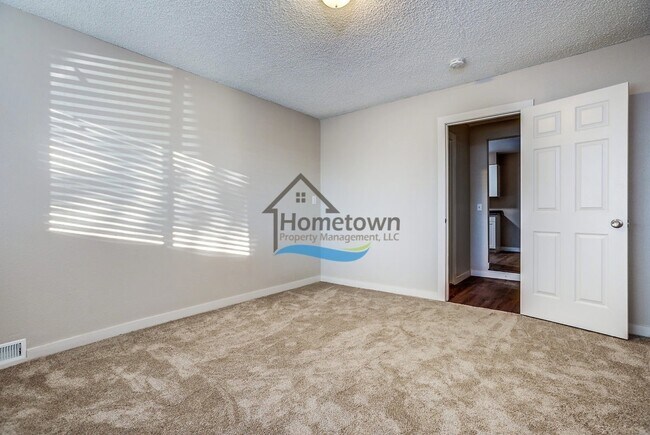 Building Photo - 2850 N Francis St