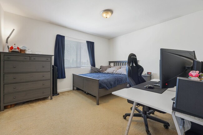 Bedroom 2 - 4466 Mataro Dr