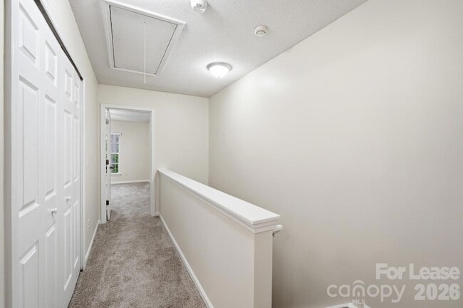 Building Photo - 8031 Stoneham Ct