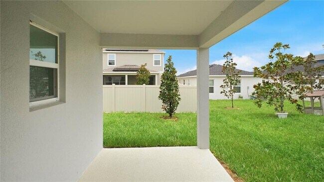 Building Photo - 2942 Lavanda Dr
