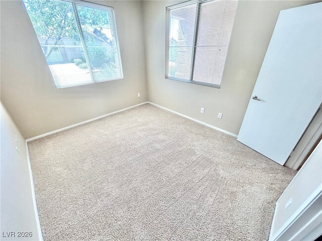 Building Photo - 206 Crown Imperial St