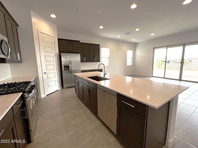 Building Photo - 12509 W Via Caballo Blanco