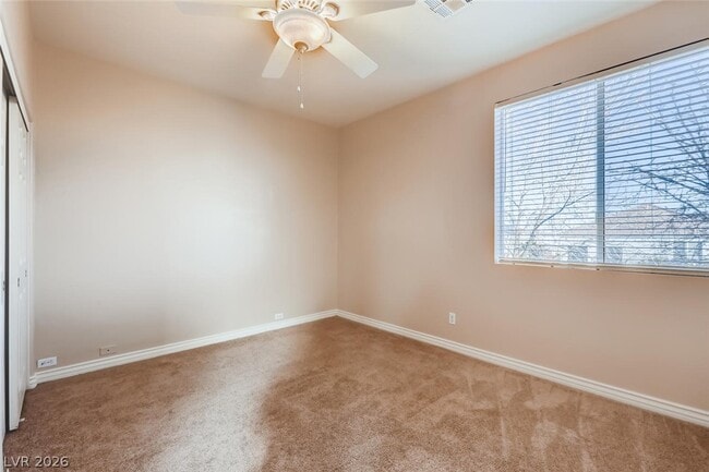 Building Photo - 8318 Hampshire Bay St